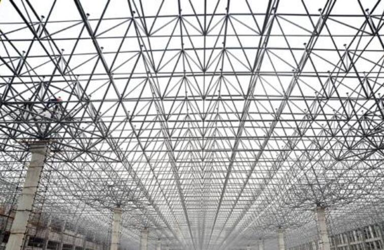 德令哈网架公司为您分享干煤棚在后期的使用保养方法