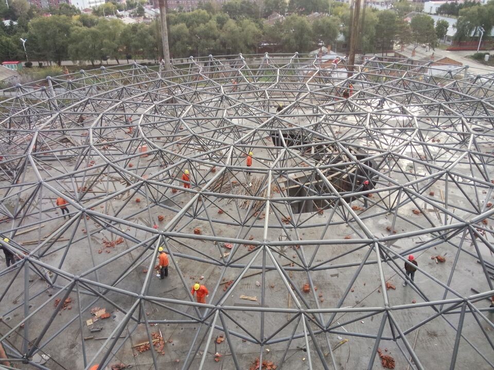 德令哈全民健身中心网架